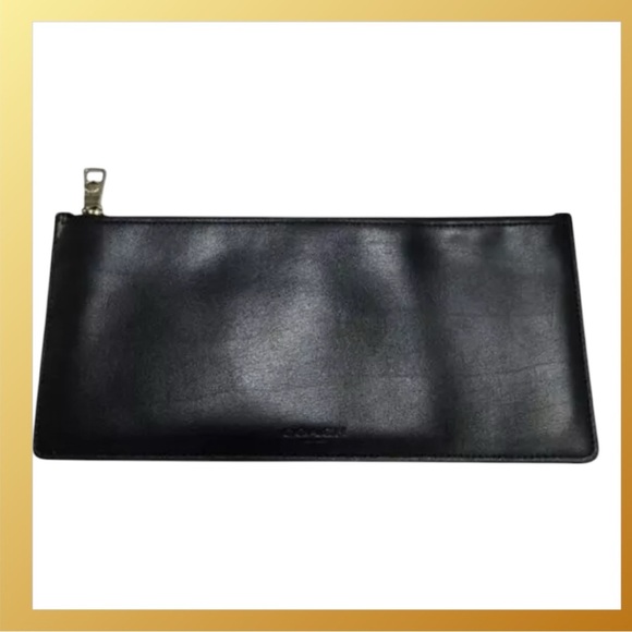 Coach Handbags - Coach Envelope 9” Clutch Leather Purse Accessory W/ Zip Zipper Black